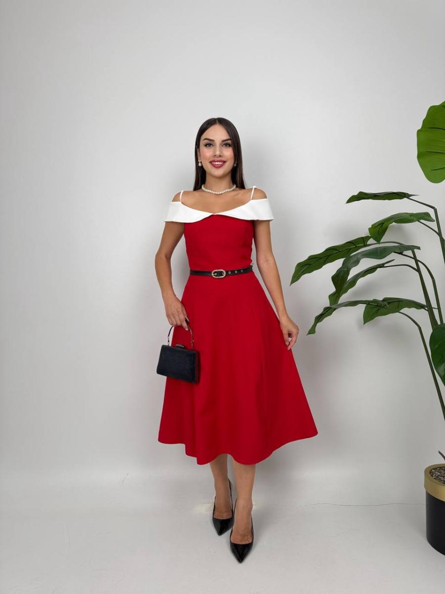 فستان ميدي باللون الأحمر مع ياقة أوف شولدر باللون الأبيض تمنح لمسة أنثوية - صورة 1