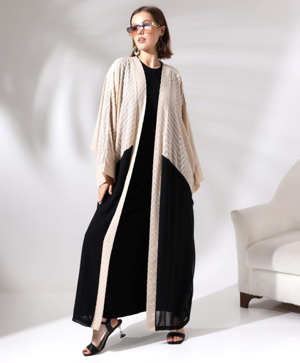 طقم فستان وفاخر بلونين مع كيمونو محبوك بنقوش هندسية (Two-Tone Kimono Abaya Set) - صورة 2